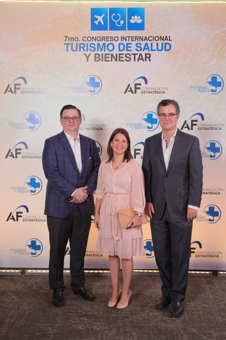 Felipe Amador, Lorena Tezanos y Manuel Díez en el 7mo Congreso Internacional de Turismo de Salud y Bienestar